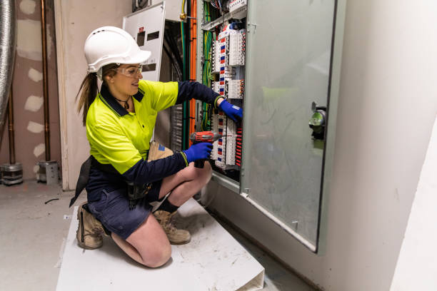 Best Circuit Breaker Repair  in East Syracuse, NY